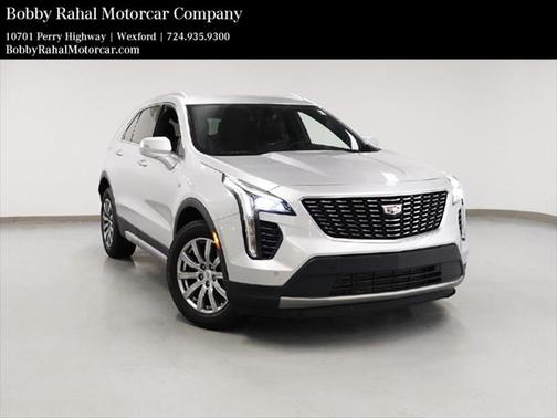 2022 Cadillac XT4 Premium Luxury