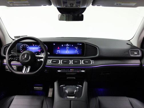 2026 Mercedes-Benz GLS 450 4MATIC