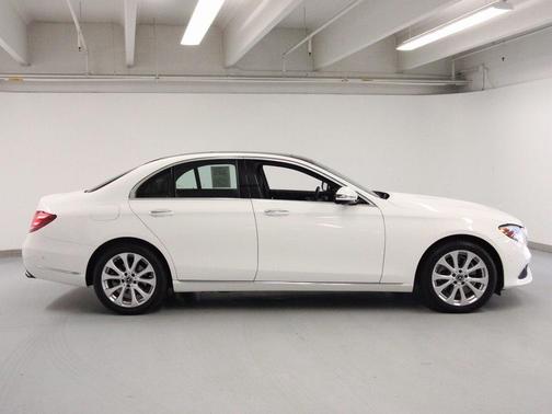 2018 Mercedes-Benz E-Class 4MATIC