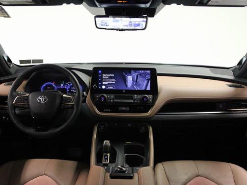 2024 Toyota Grand Highlander 