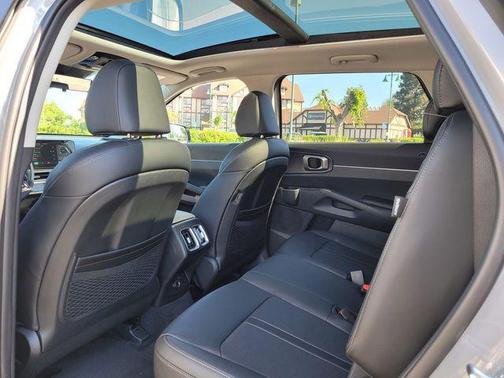 Wolf Gray 2026 Kia Sorento S