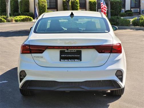2022 Kia Forte LXS