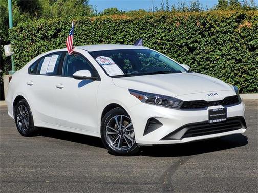 2022 Kia Forte LXS