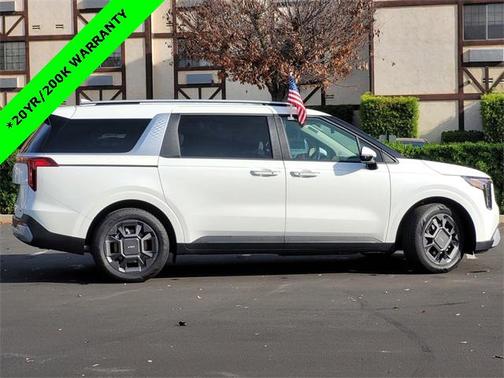 2026 Kia Carnival Hybrid EX