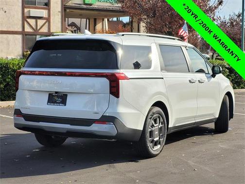 2026 Kia Carnival Hybrid EX