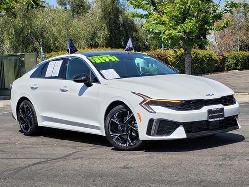 2025 Kia K5 GT-Line