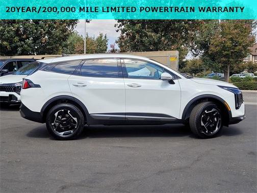 2026 Kia Sportage SX Turbo