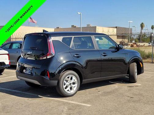 2025 Kia Soul LX