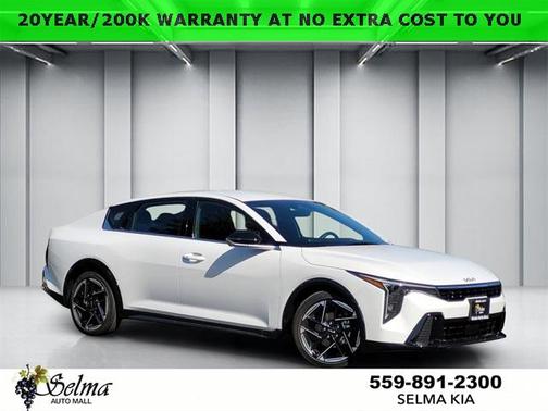 2025 Kia K4 GT-Line