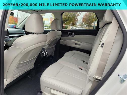 2026 Kia Sorento Hybrid EX