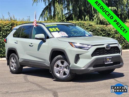 2022 Toyota RAV4 XLE