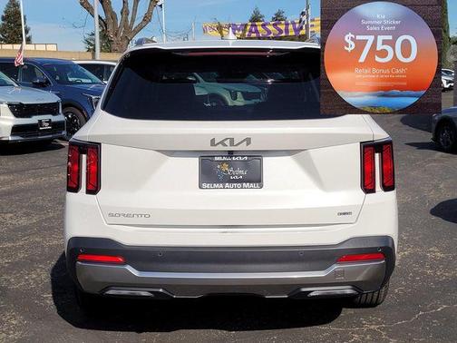 Snow White Pearl 2026 Kia Sorento Hybrid EX