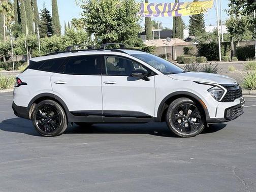 Wolf Gray 2025 Kia Sportage X-Line
