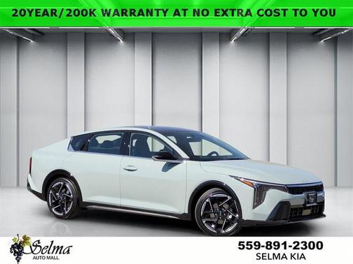 2025 Kia K4 GT-Line