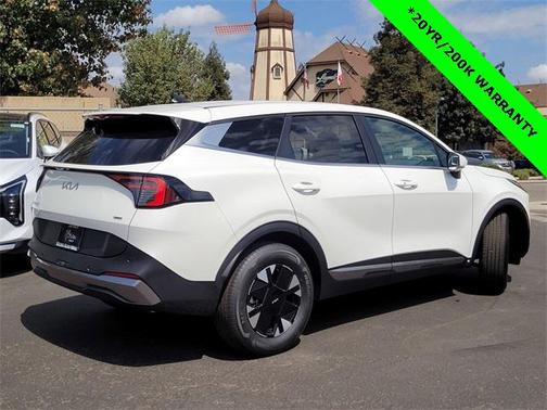 2026 Kia Sportage Hybrid LX