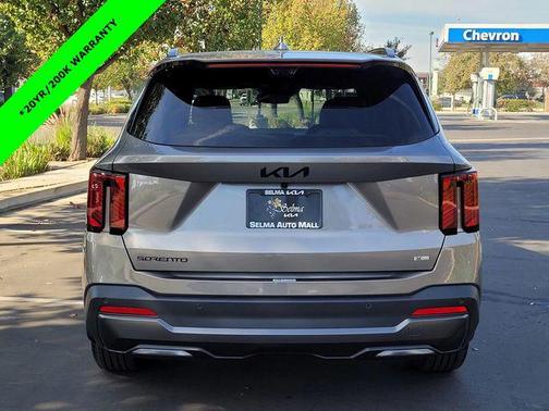 2026 Kia Sorento Hybrid SX Prestige