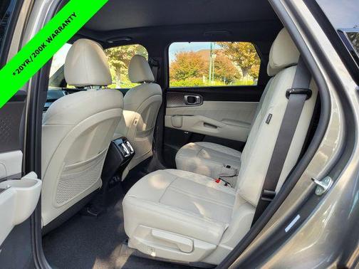 2026 Kia Sorento Hybrid SX Prestige