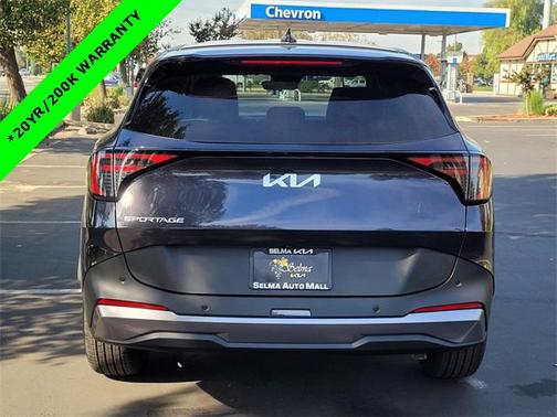 2026 Kia Sportage EX