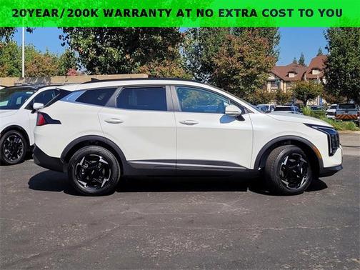 2026 Kia Sportage Hybrid EX