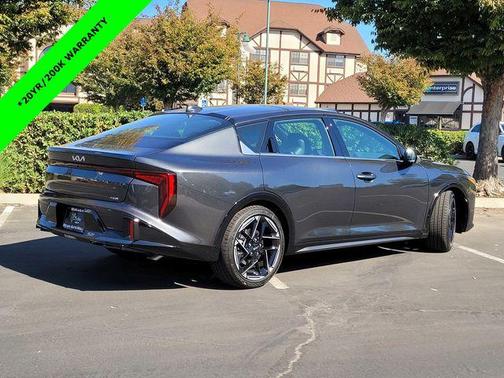 2025 Kia K4 GT-Line