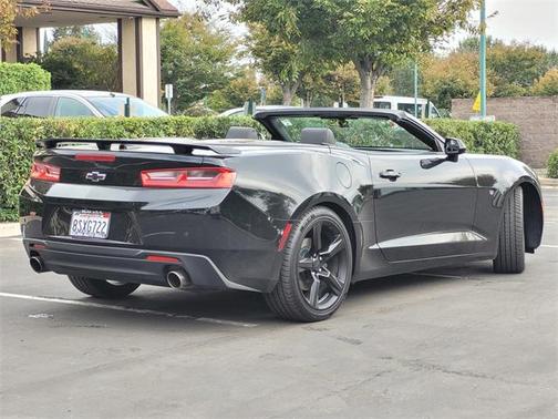 2017 Chevrolet Camaro 2LT