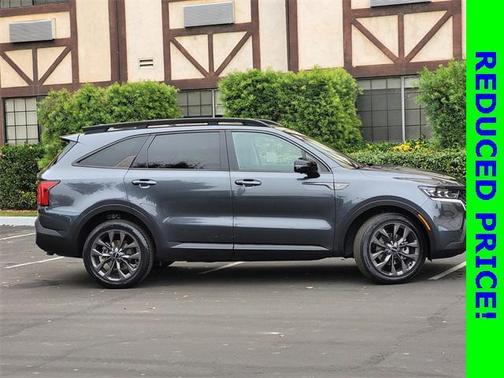 2022 Kia Sorento SX