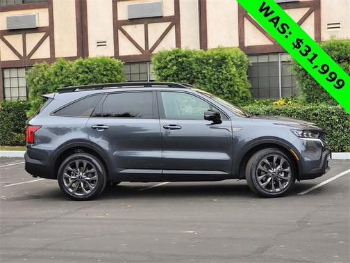 2022 Kia Sorento SX