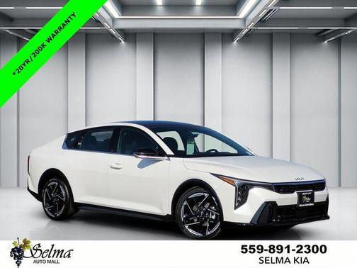 2025 Kia K4 GT-Line