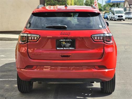 2023 Jeep Compass (RED) Edition 4x4