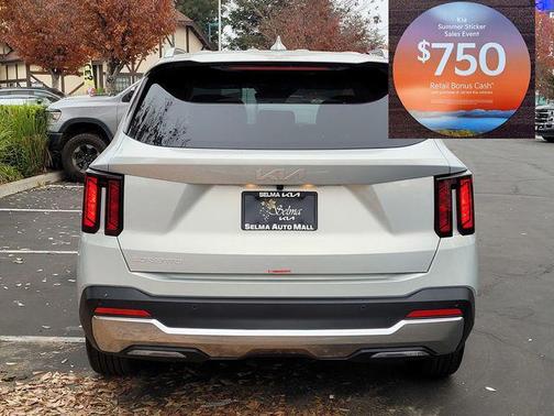 Ivory Silver 2026 Kia Sorento S