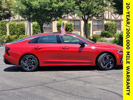 2025 Kia K5 GT-Line