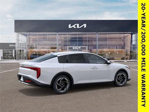 2025 Kia K4 EX