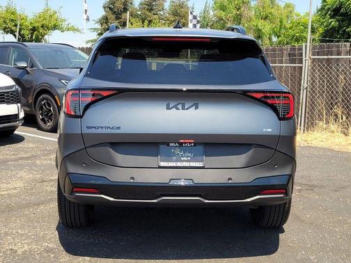 Shadow Matte Gray 2026 Kia Sportage X-Line