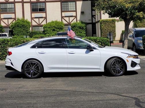 2024 Kia K5 GT