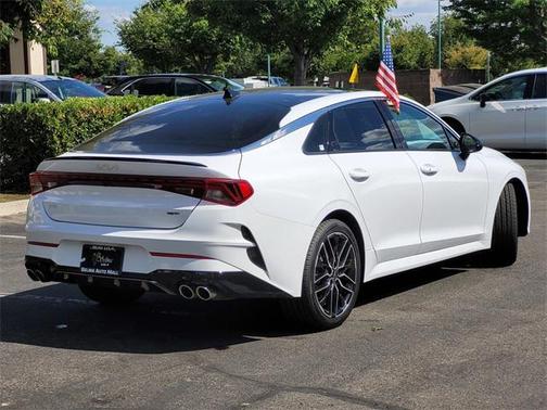 2024 Kia K5 GT