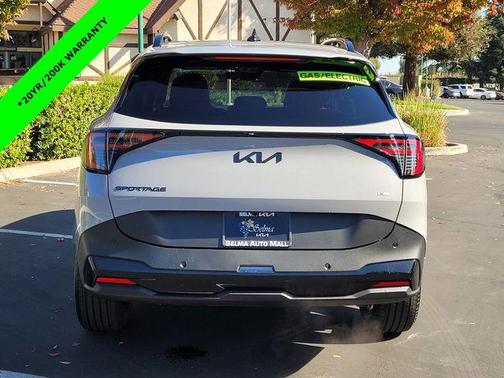 2026 Kia Sportage Plug-In Hybrid X-Line