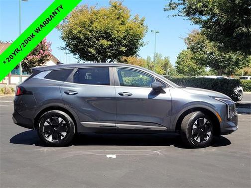 2026 Kia Sportage Hybrid LX