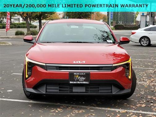 2025 Kia K4 LXS