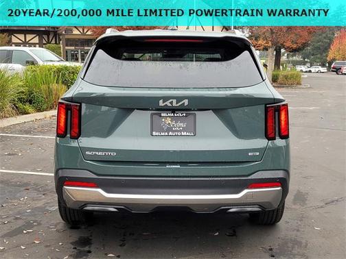 2026 Kia Sorento Hybrid EX