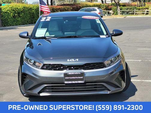 Gravity Gray 2022 Kia Forte LXS