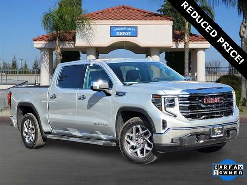 2022 GMC Sierra 1500 SLT