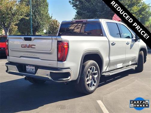 2022 GMC Sierra 1500 SLT
