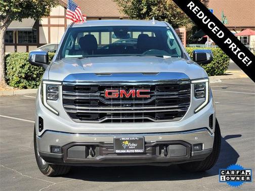 2022 GMC Sierra 1500 SLT