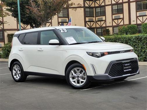 2023 Kia Soul LX