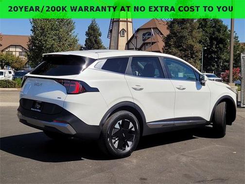 2026 Kia Sportage Hybrid LX