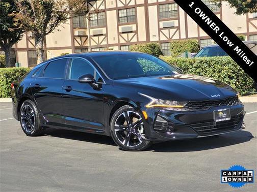 2022 Kia K5 GT-Line