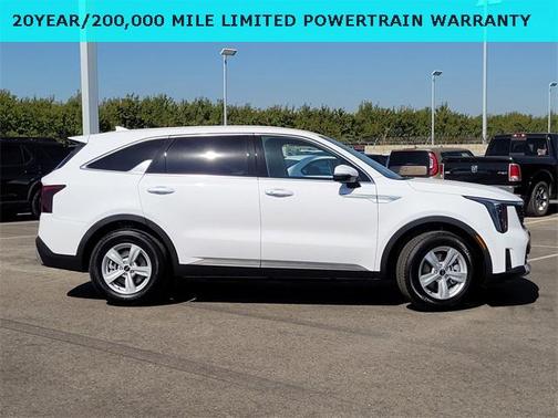 2026 Kia Sorento LX