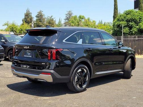 Aurora Black Pearl 2026 Kia Sorento Hybrid EX