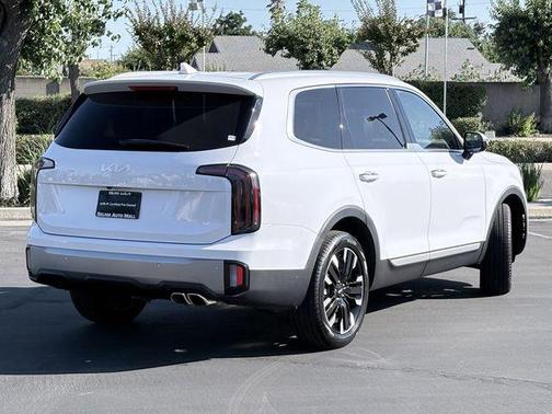 Glacial White Pearl 2025 Kia Telluride SX