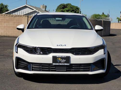 Snow White Pearl 2026 Kia K5 LXS FWD